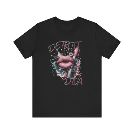 Lipstick Glam Tee